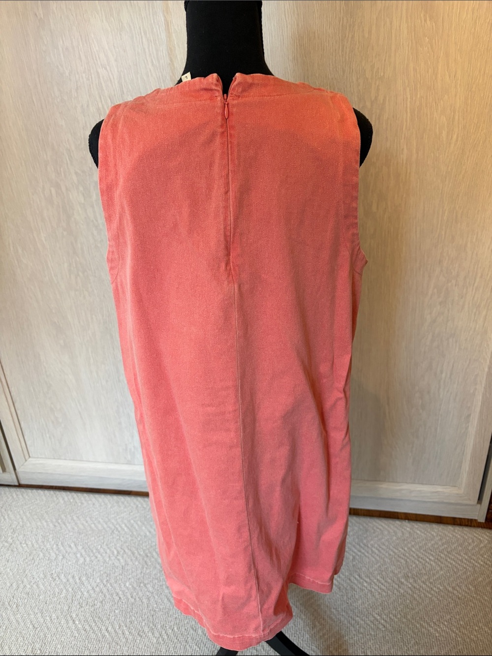 Tuckernuck Coral Sleeveless Shift Tank with Button Shoulder Tabs - Picture 3 of 3
